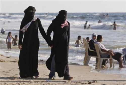 [gaza_romance[1].jpg]